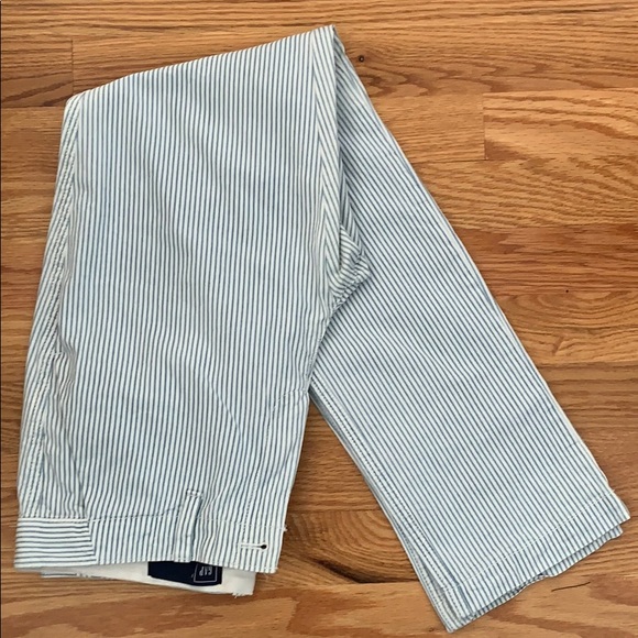GAP seersucker blue and white stripe pants - Picture 5 of 5